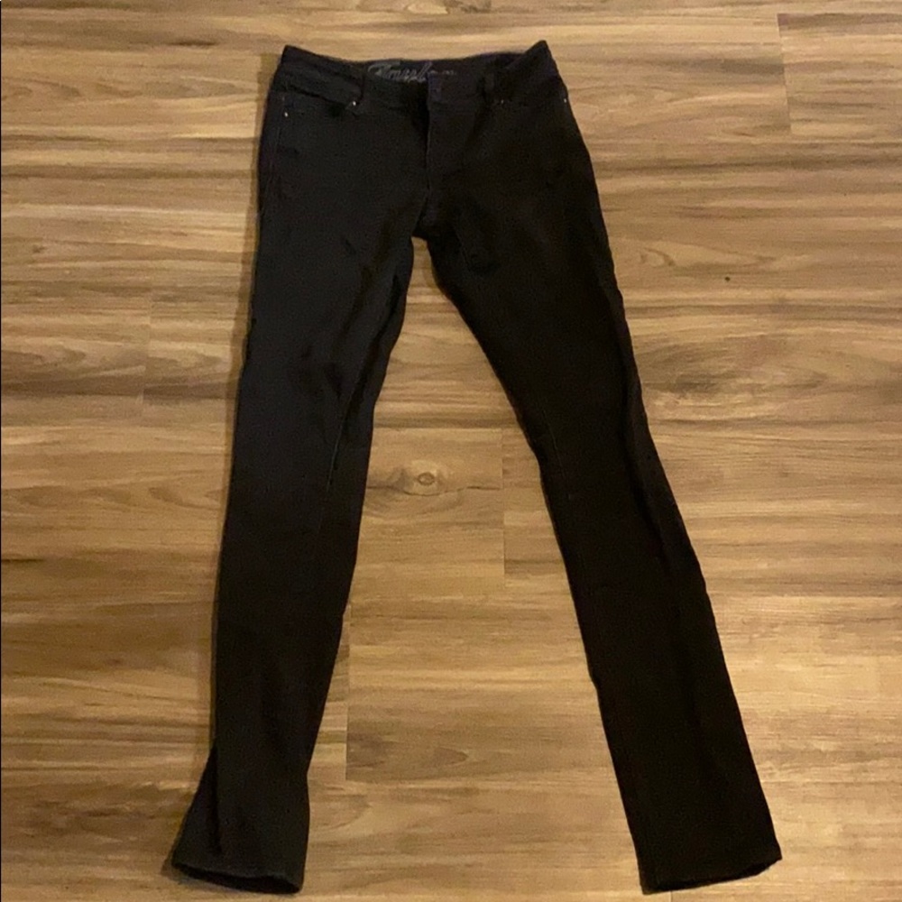 Black skinny jeans